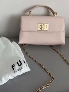 Furla 1927 Mini Top Handle Crossbody Bag Pink Leather
Like New!